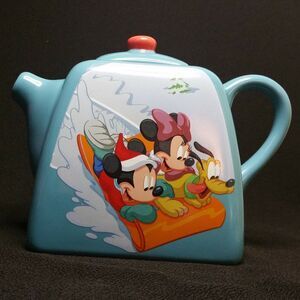 Disney Mickey Minnie Pluto Snow Sledding Christmas Houston Harvest Tea Pot